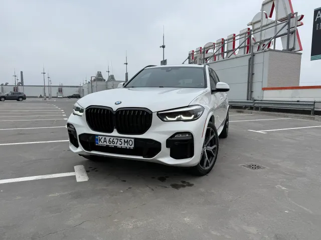 BMW X5 - фото 2