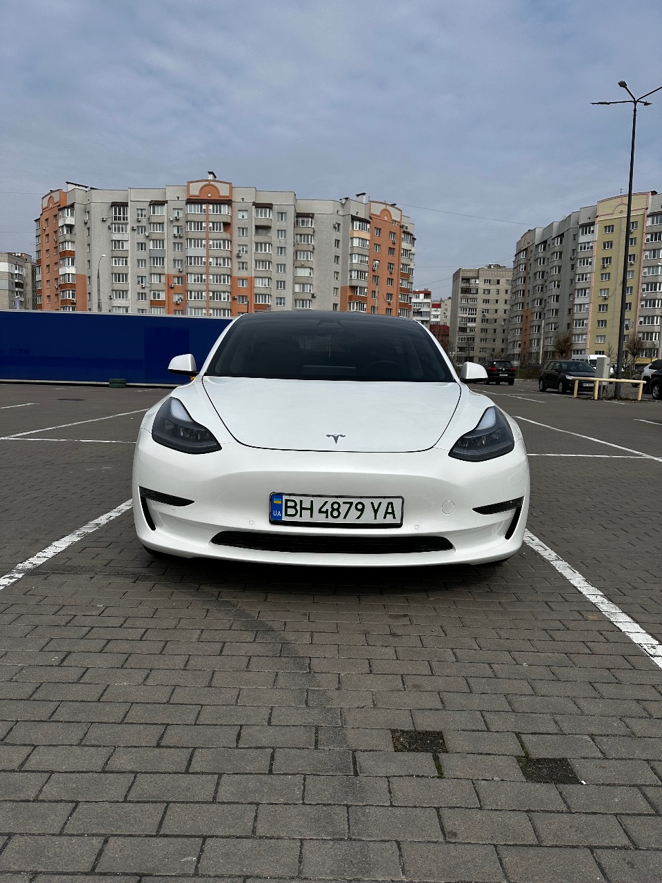 Tesla Model 3 - фото 3