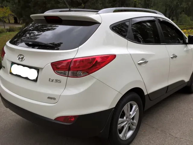 Hyundai ix35 - фото 4
