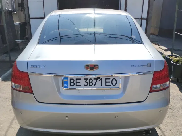 Geely Emgrand EC8 - фото 2