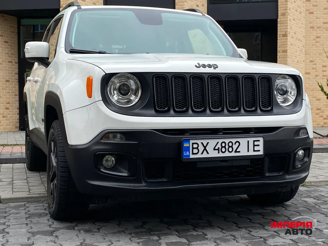 Jeep Renegade - фото 2