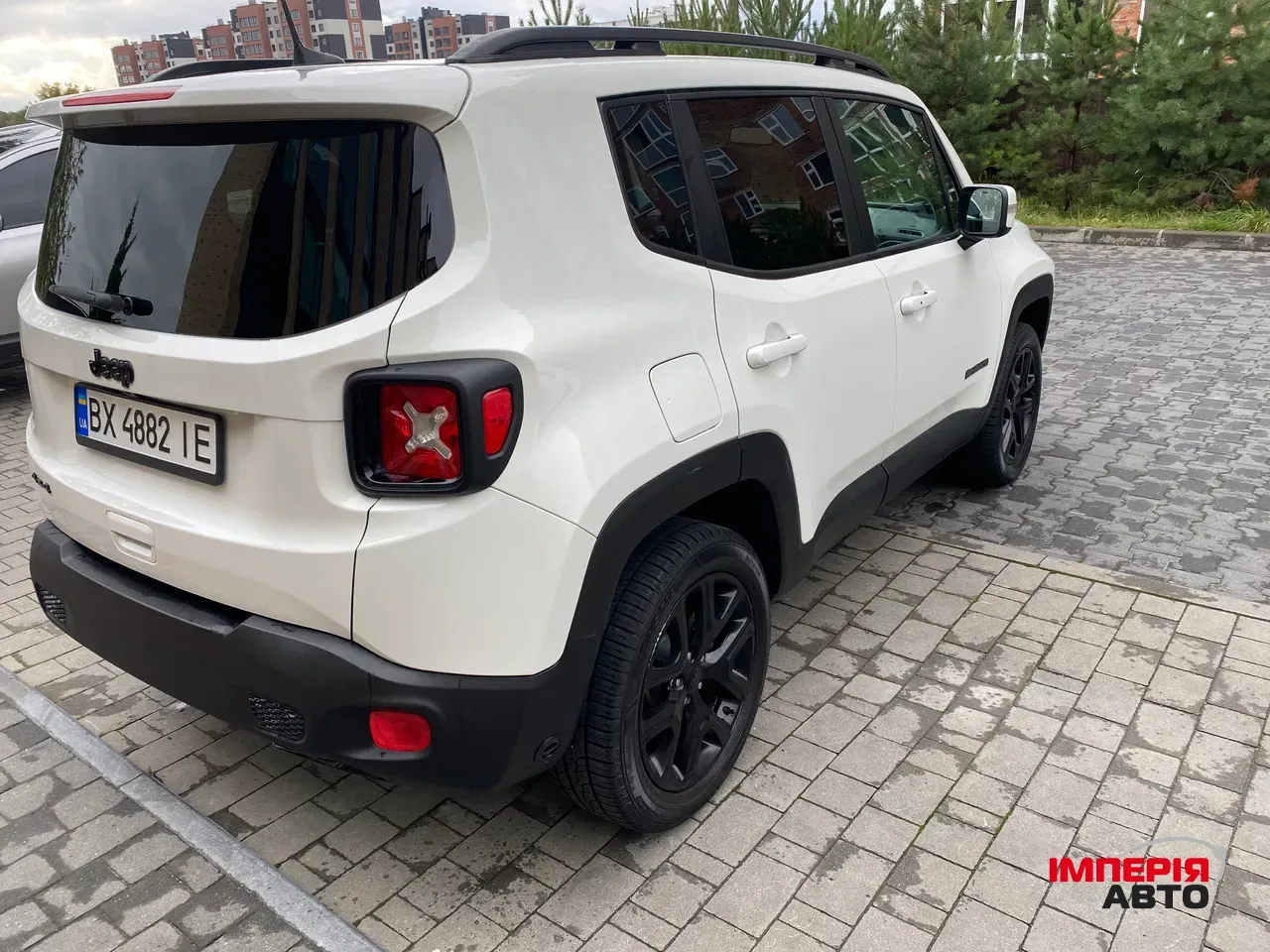 Jeep Renegade - фото 4