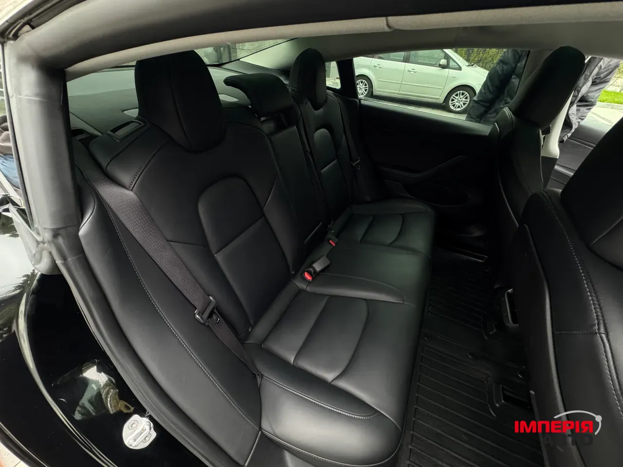 Tesla Model 3 - фото 21