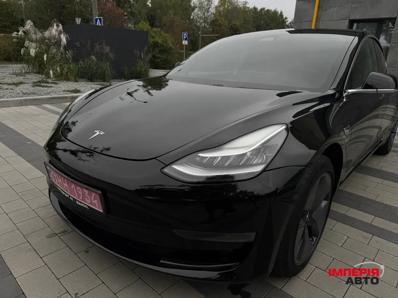 Tesla Model 3 - фото 15
