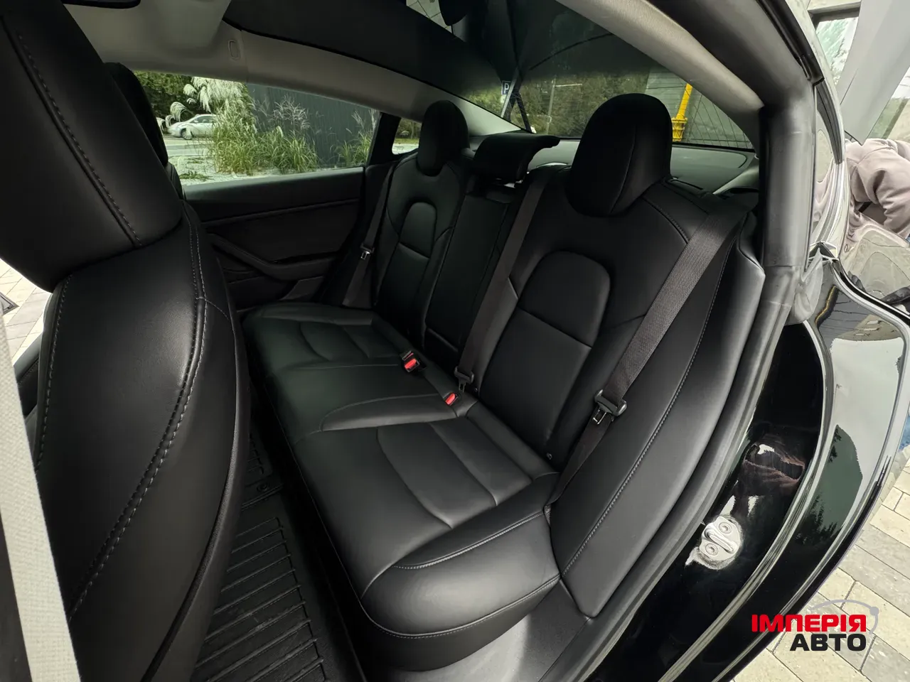 Tesla Model 3 - фото 31