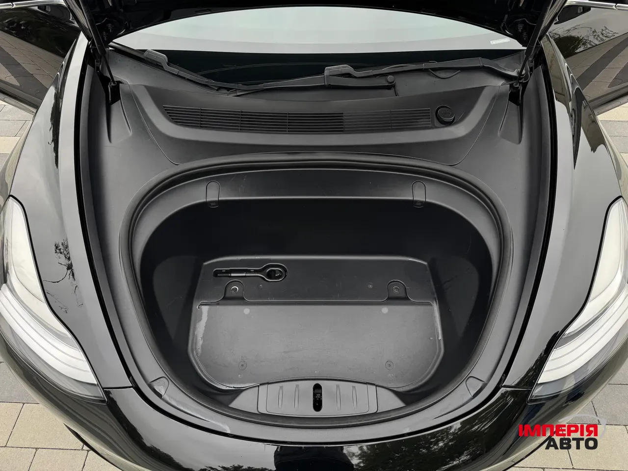 Tesla Model 3 - фото 35