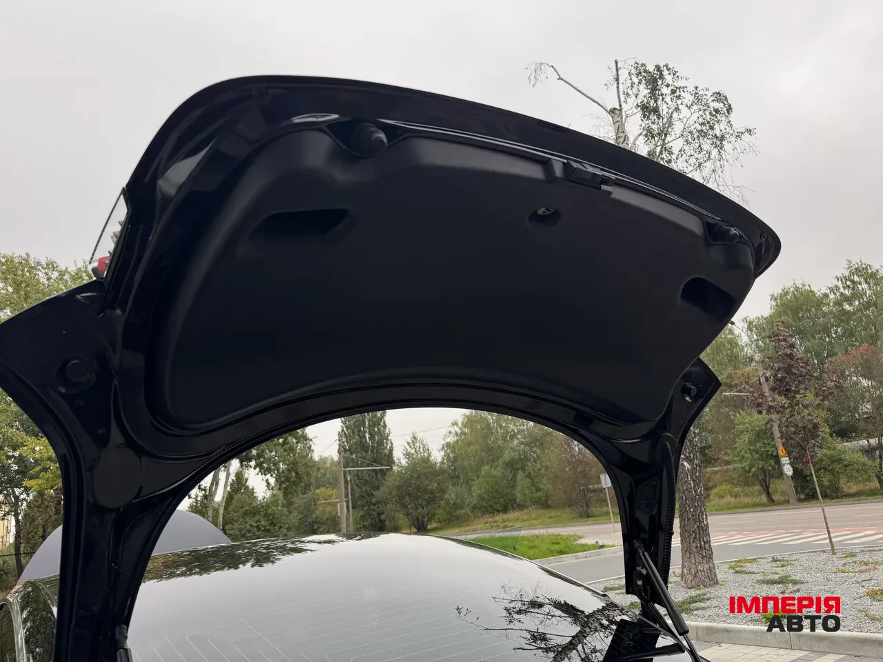 Tesla Model 3 - фото 28