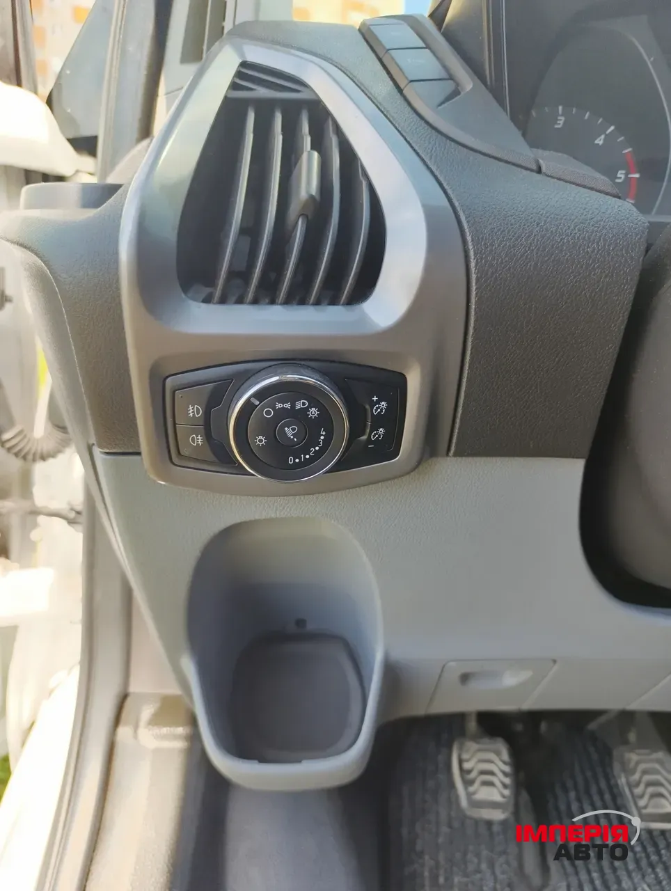 Ford Transit Custom - фото 36