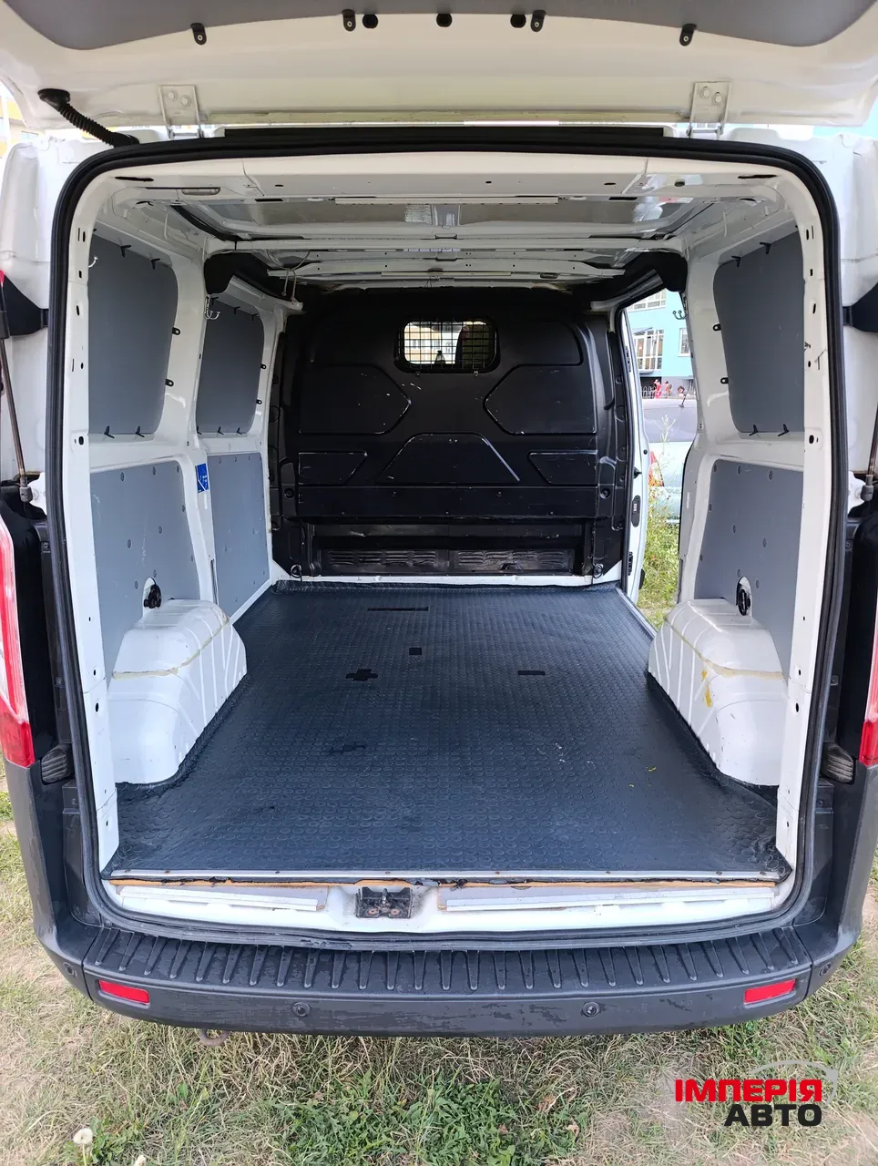 Ford Transit Custom - фото 48