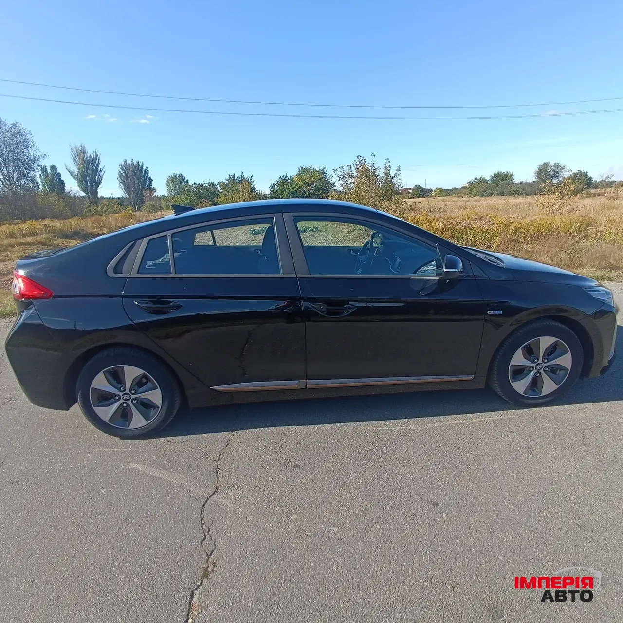 Hyundai IONIQ - фото 8