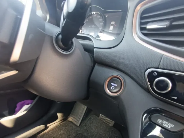 Hyundai IONIQ - фото 2