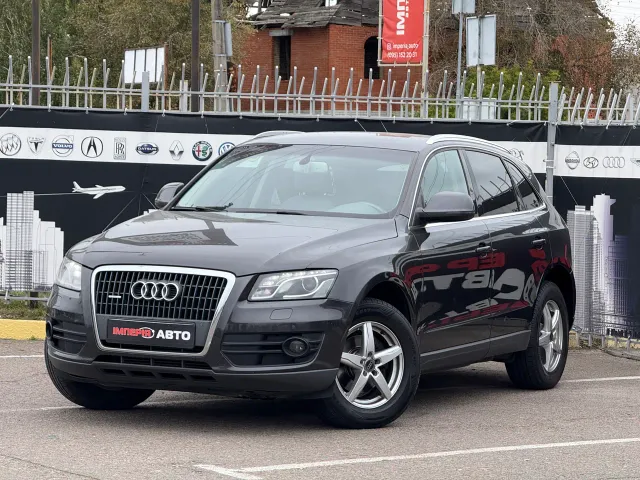 Audi Q5 - фото 1