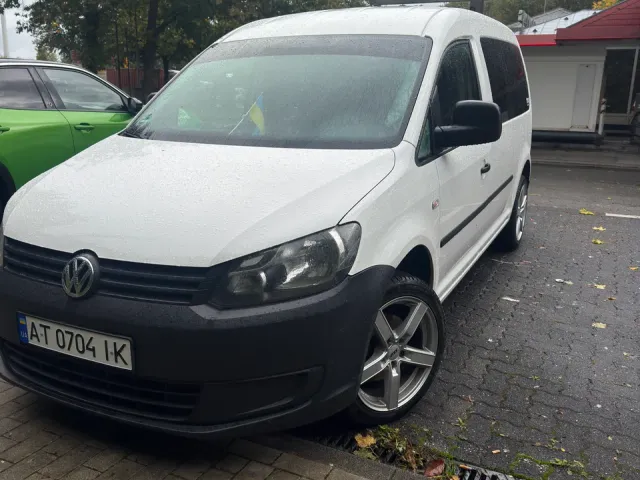 Volkswagen Caddy - фото 2