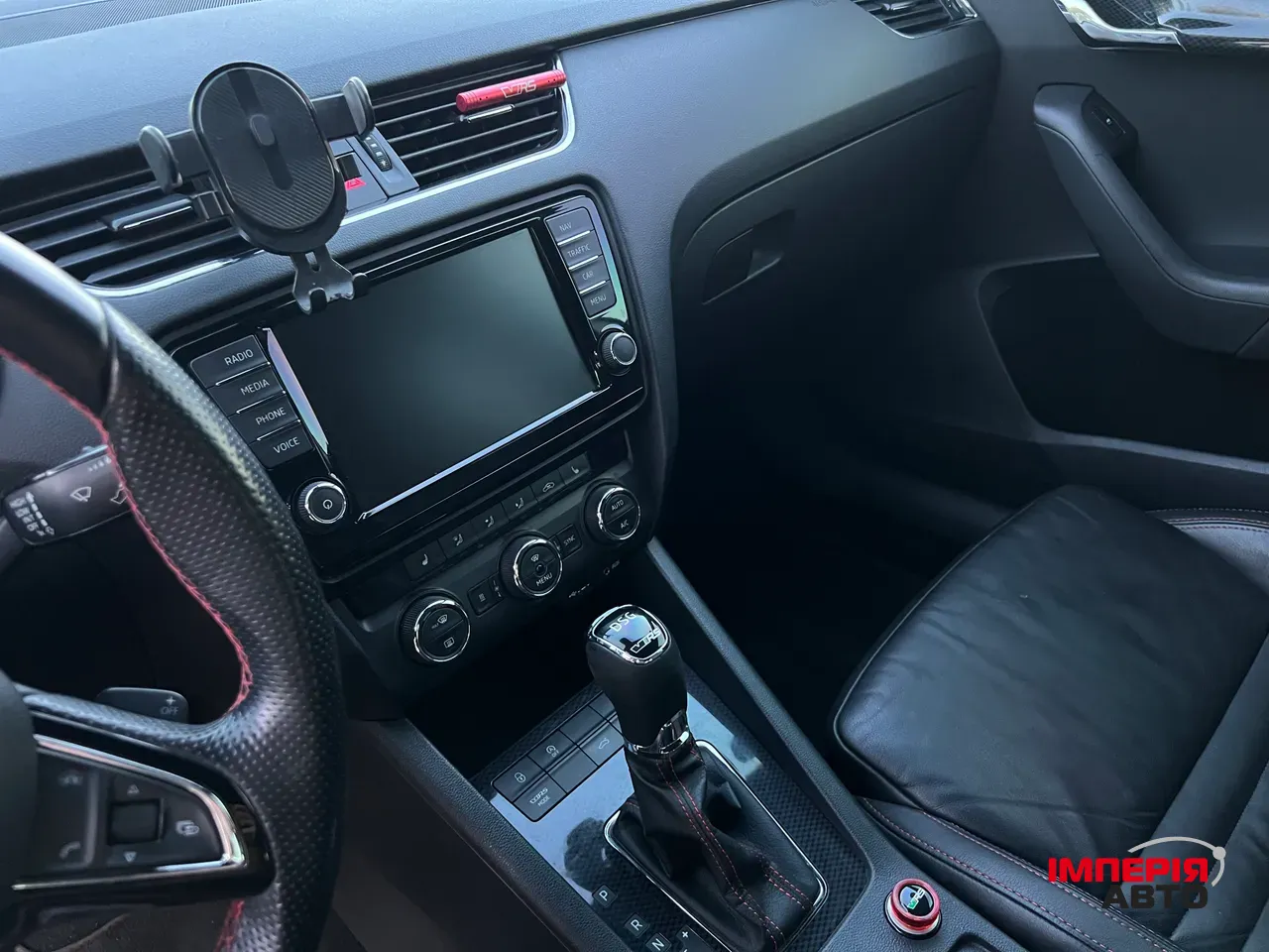 Skoda Octavia RS - фото 25