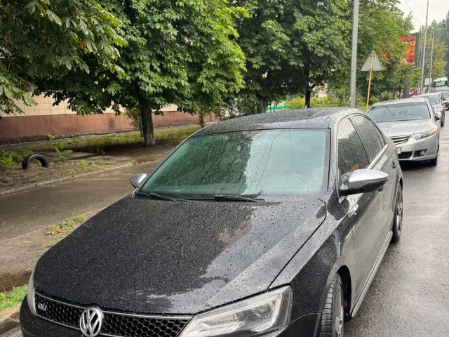 Volkswagen Jetta - фото 5