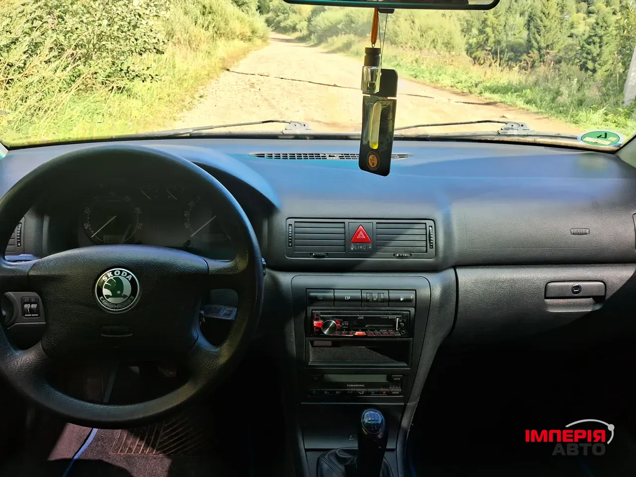 Skoda Octavia - фото 4