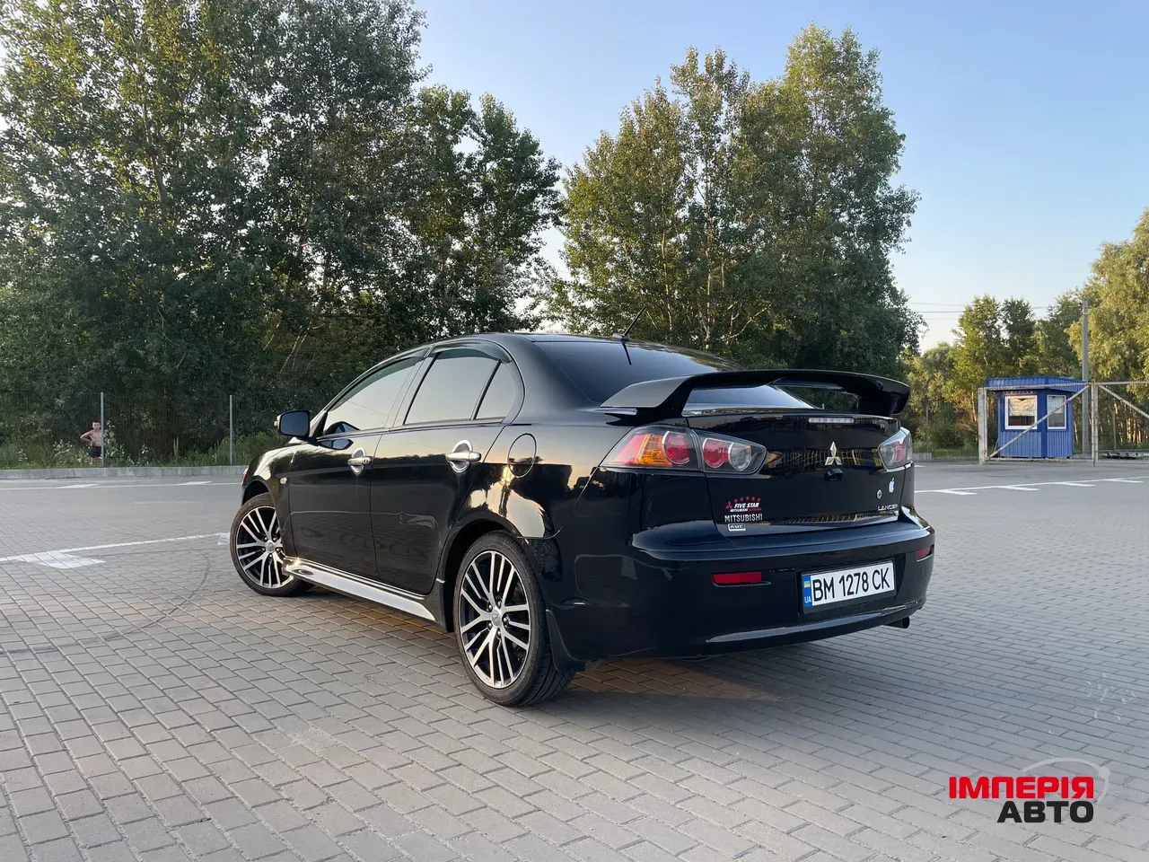 Mitsubishi Lancer - фото 6