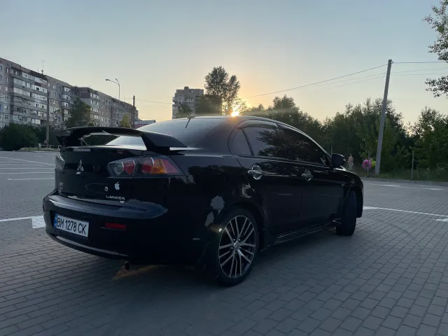 Mitsubishi Lancer - фото 5