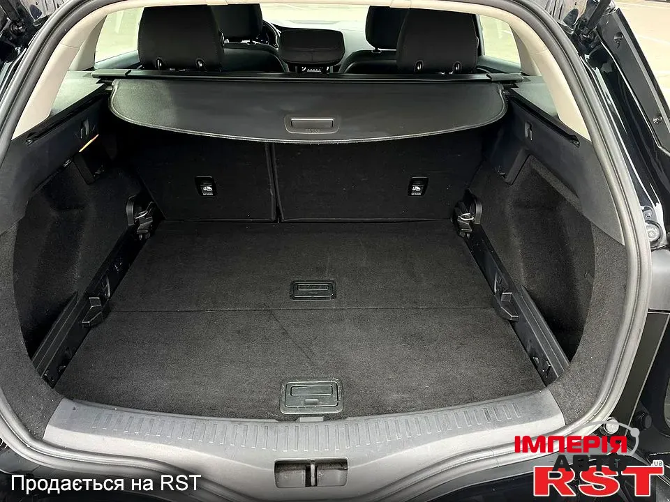 Renault Megane - фото 11