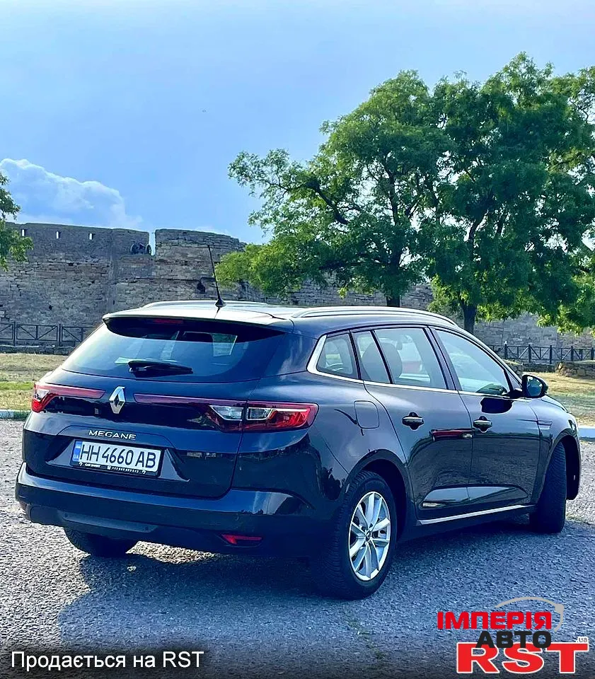 Renault Megane - фото 3