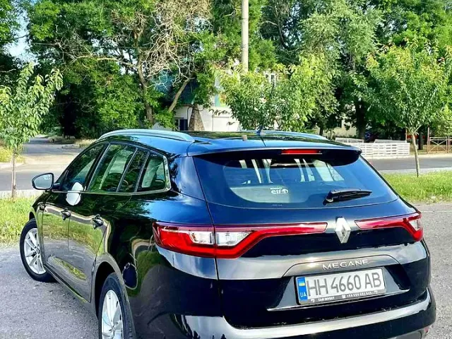 Renault Megane - фото 4