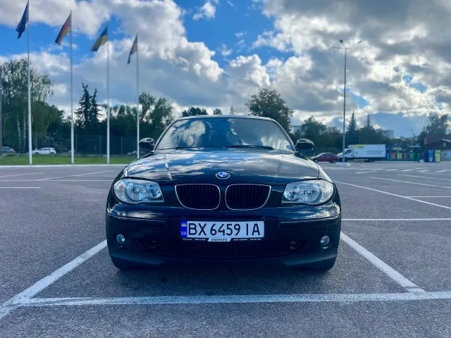 BMW 1 серії - фото 2