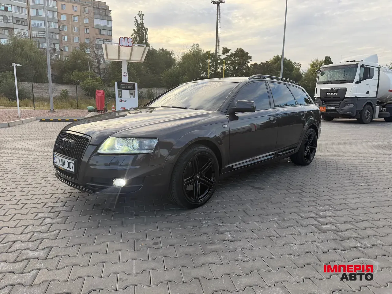 Audi A6 allroad - фото 1