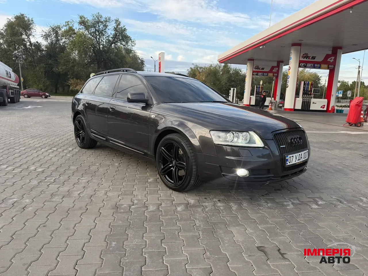 Audi A6 allroad - фото 3