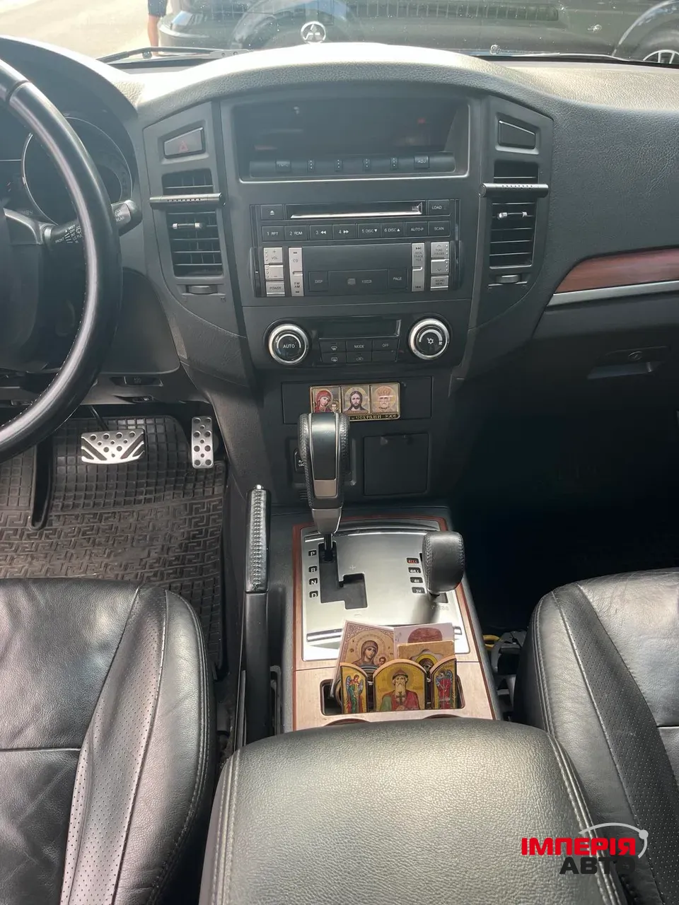 Mitsubishi Pajero - фото 19