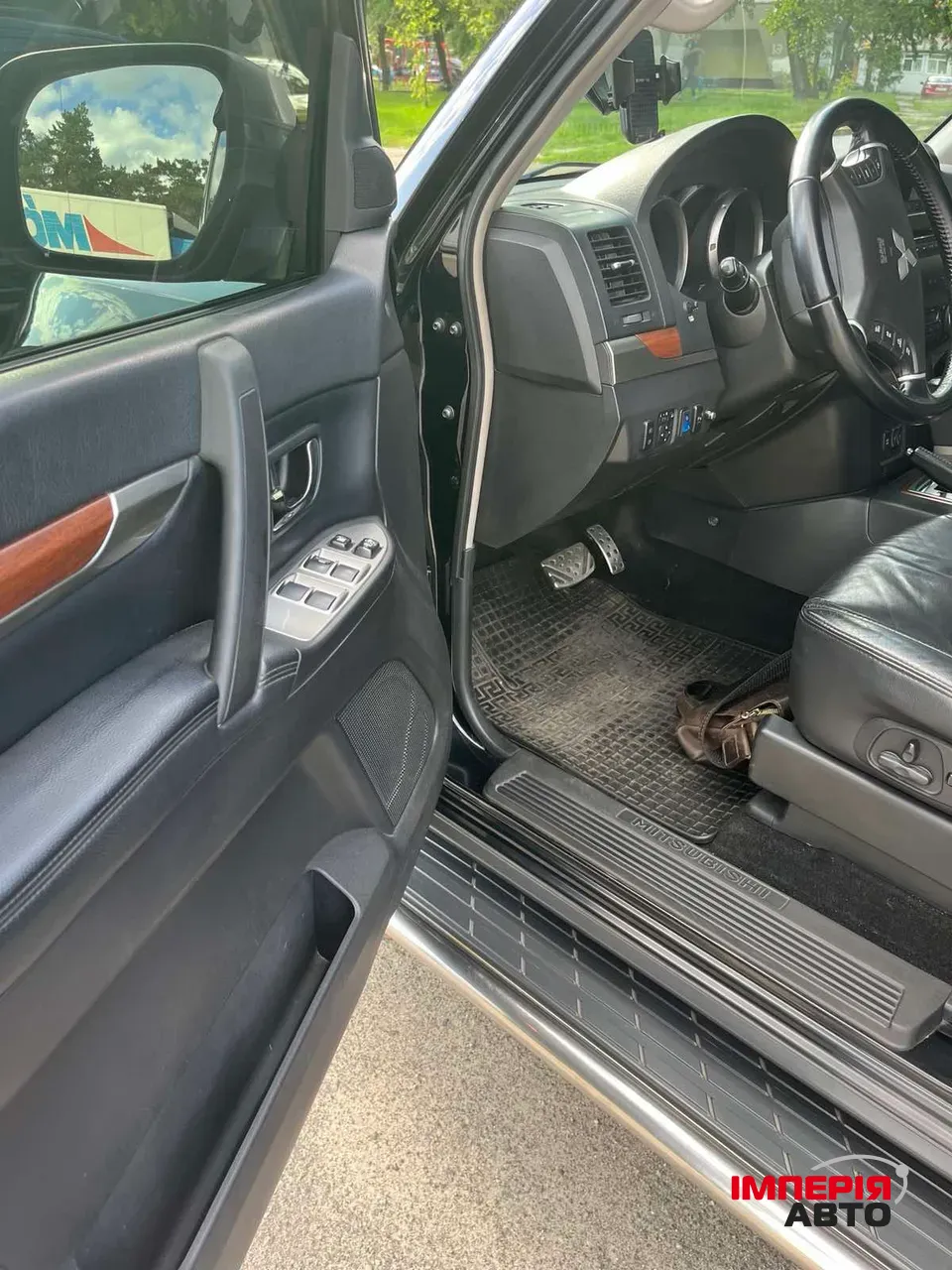 Mitsubishi Pajero - фото 13