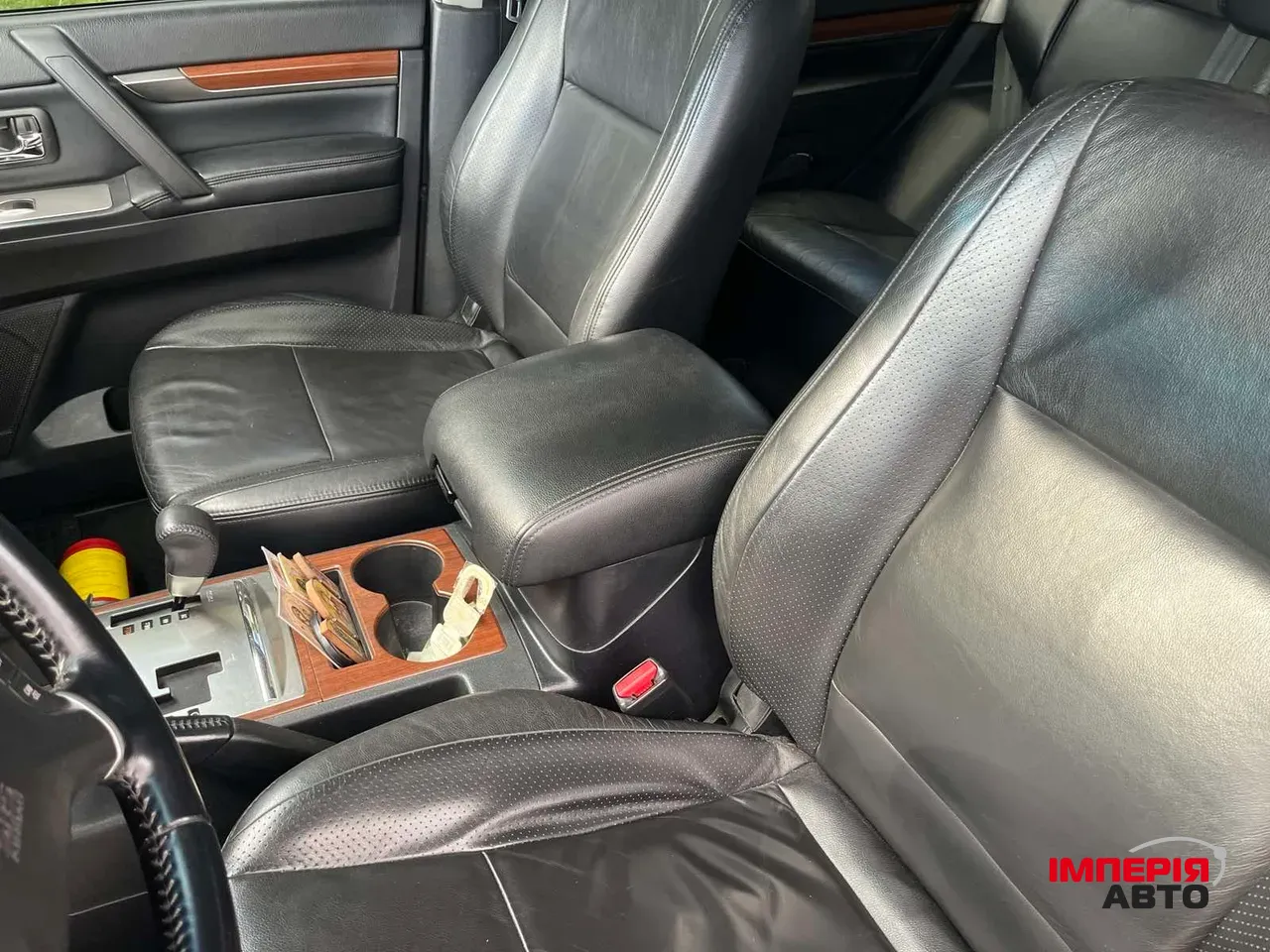 Mitsubishi Pajero - фото 18