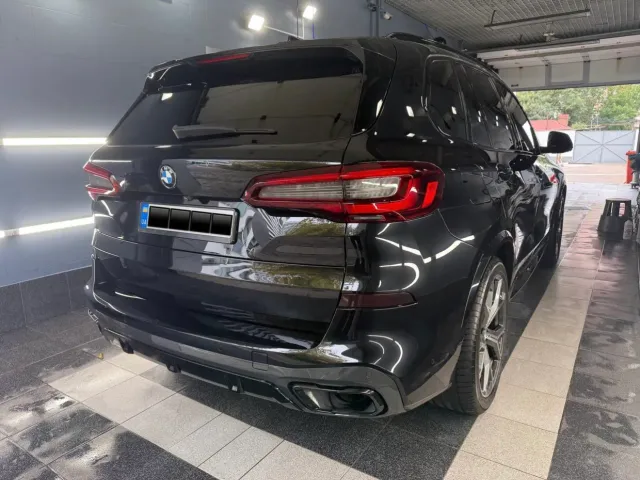BMW X5 - фото 5