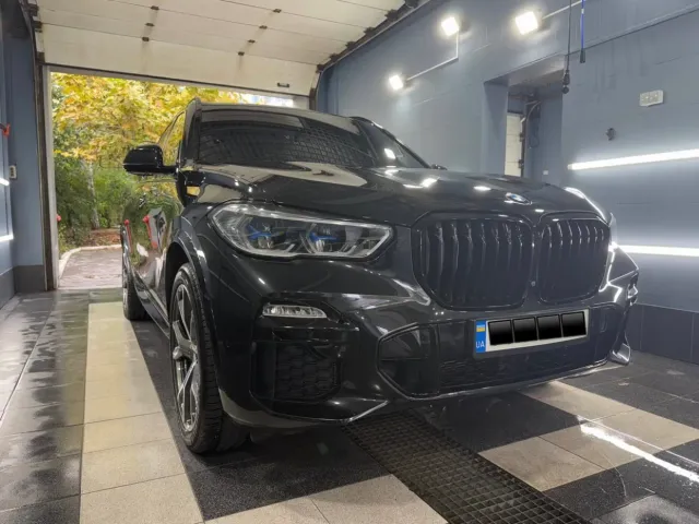 BMW X5 - фото 3