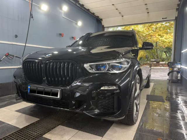 BMW X5 - фото 2