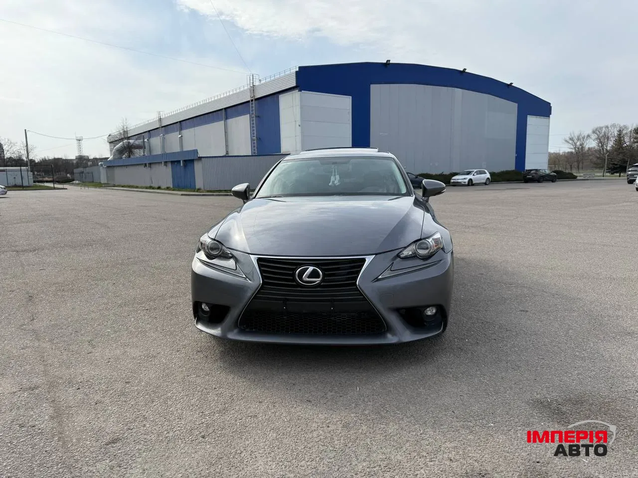 Lexus IS - фото 1