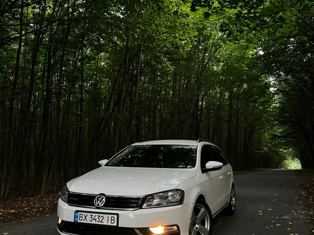 Volkswagen Passat - фото 4
