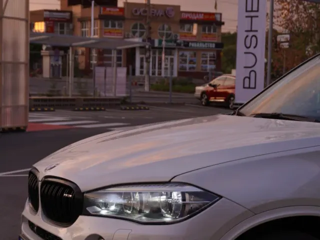 BMW X5 M - фото 5