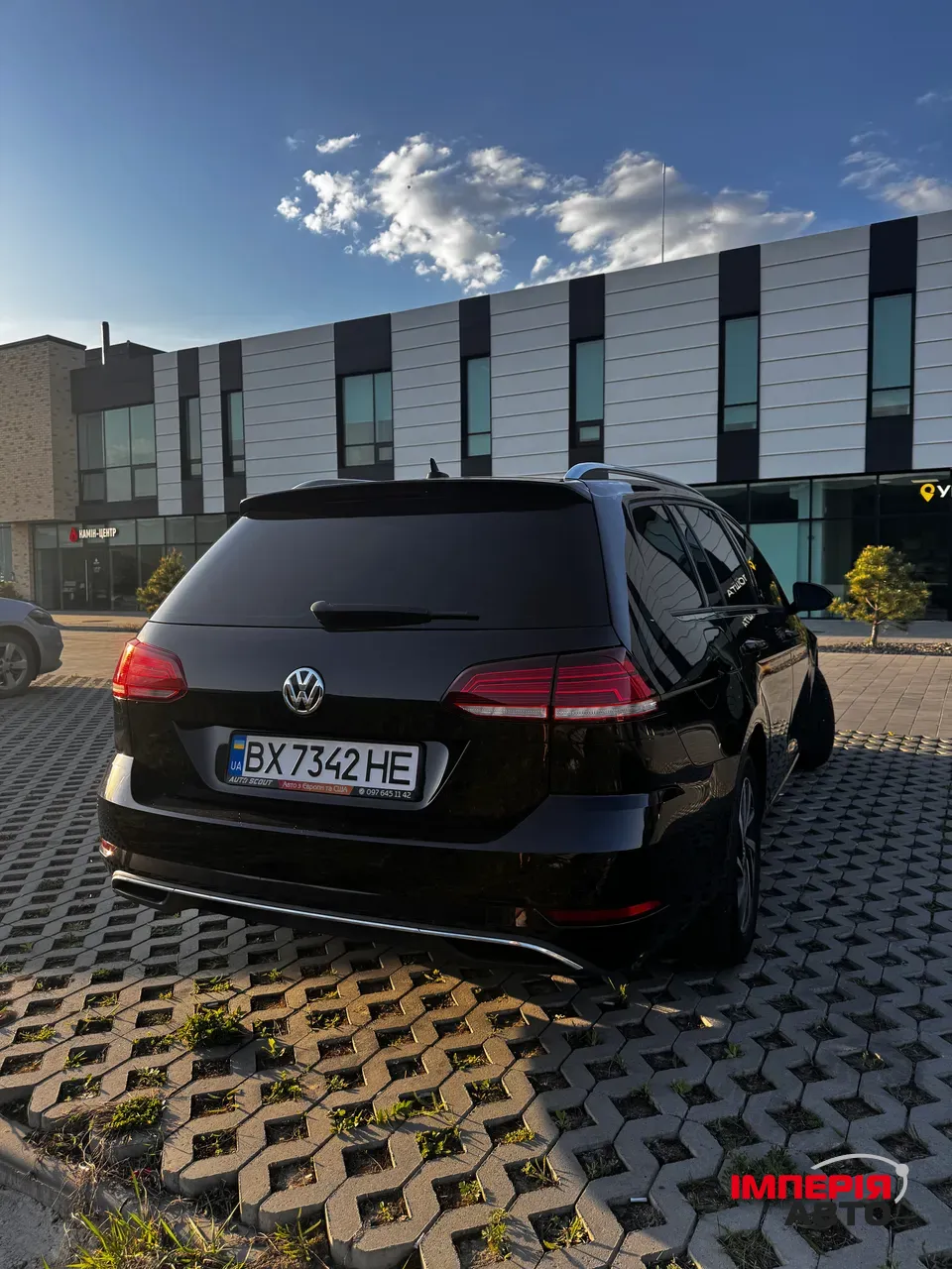 Volkswagen Golf - фото 6