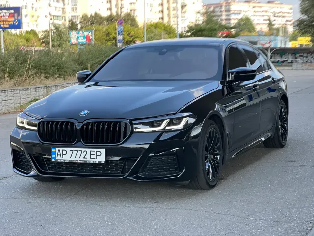 BMW 5 серії - фото 1