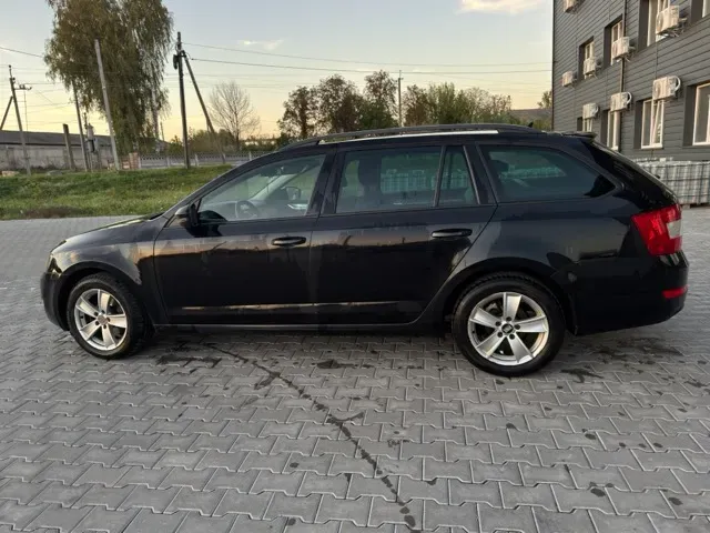 Skoda Octavia - фото 5