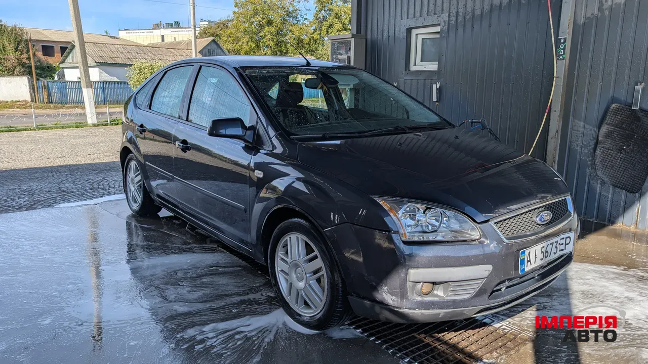 Ford Focus - фото 1