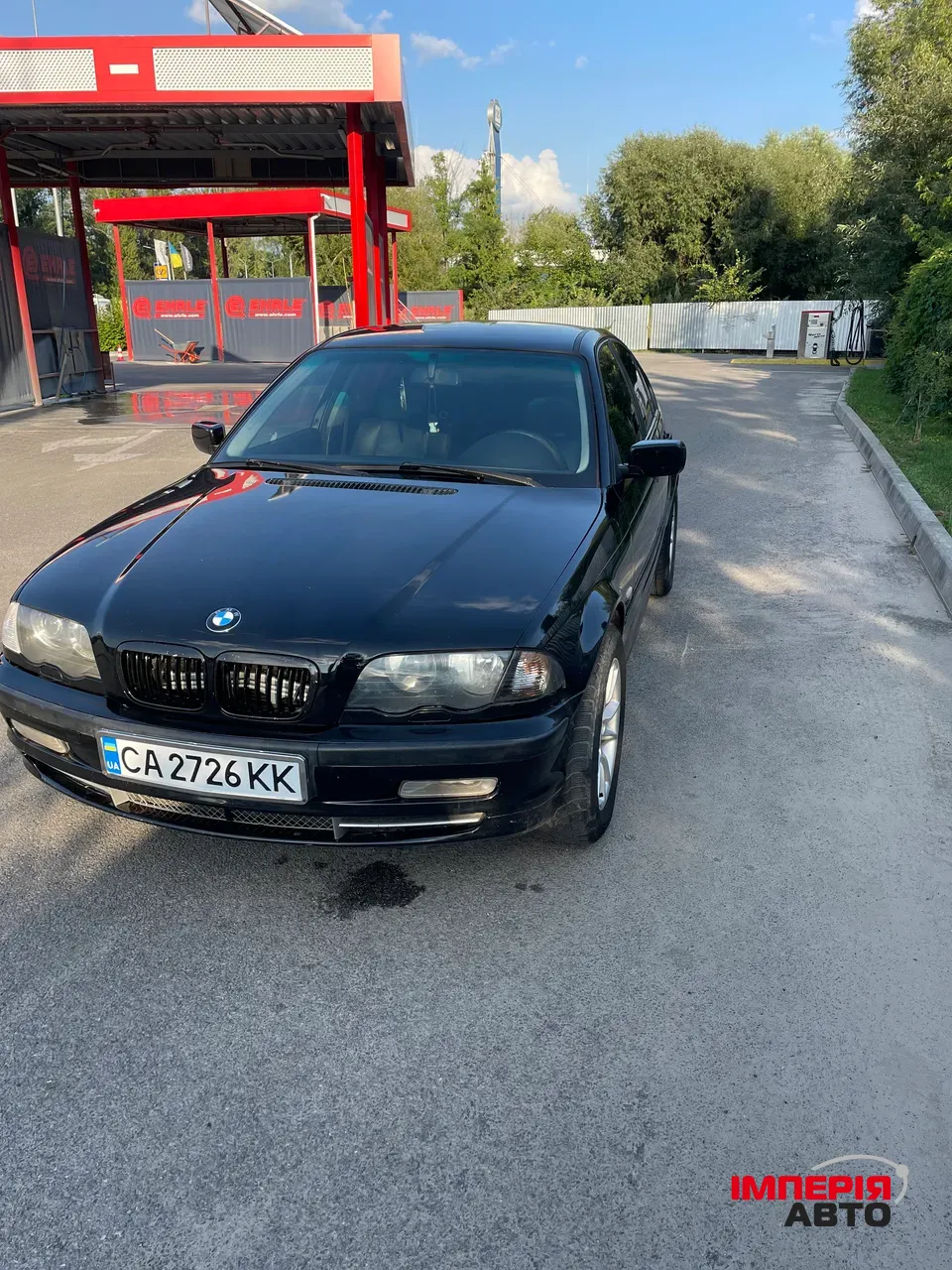 BMW 3 серії - фото 1