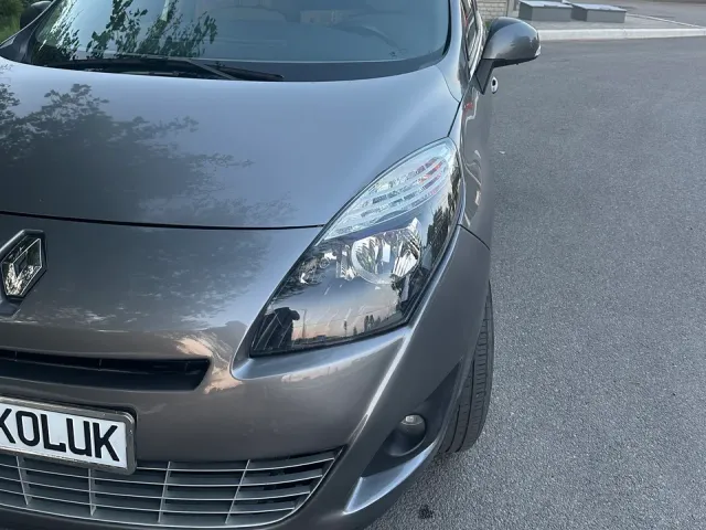 Renault Megane - фото 5