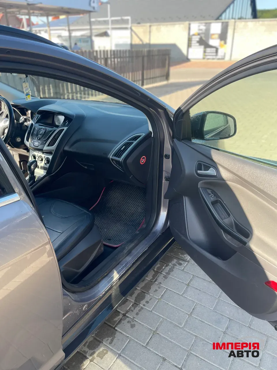 Ford Focus - фото 6