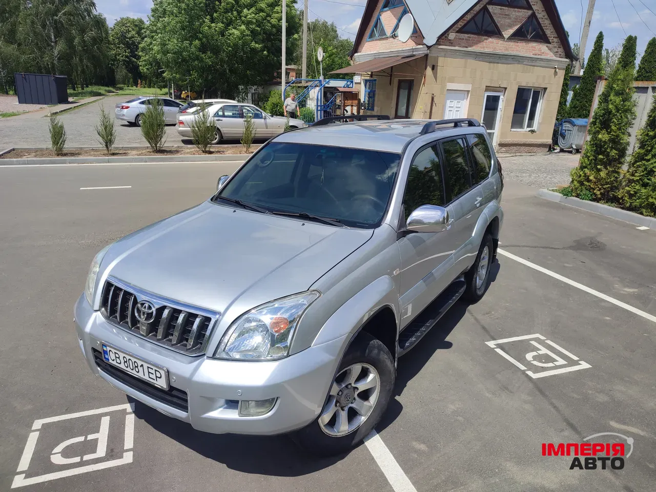 Toyota Land Cruiser Prado - фото 1