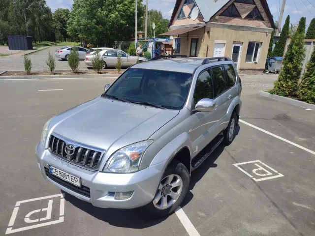 Toyota Land Cruiser Prado - фото 1
