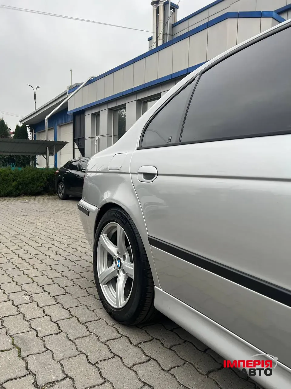 BMW 5 серії - фото 8