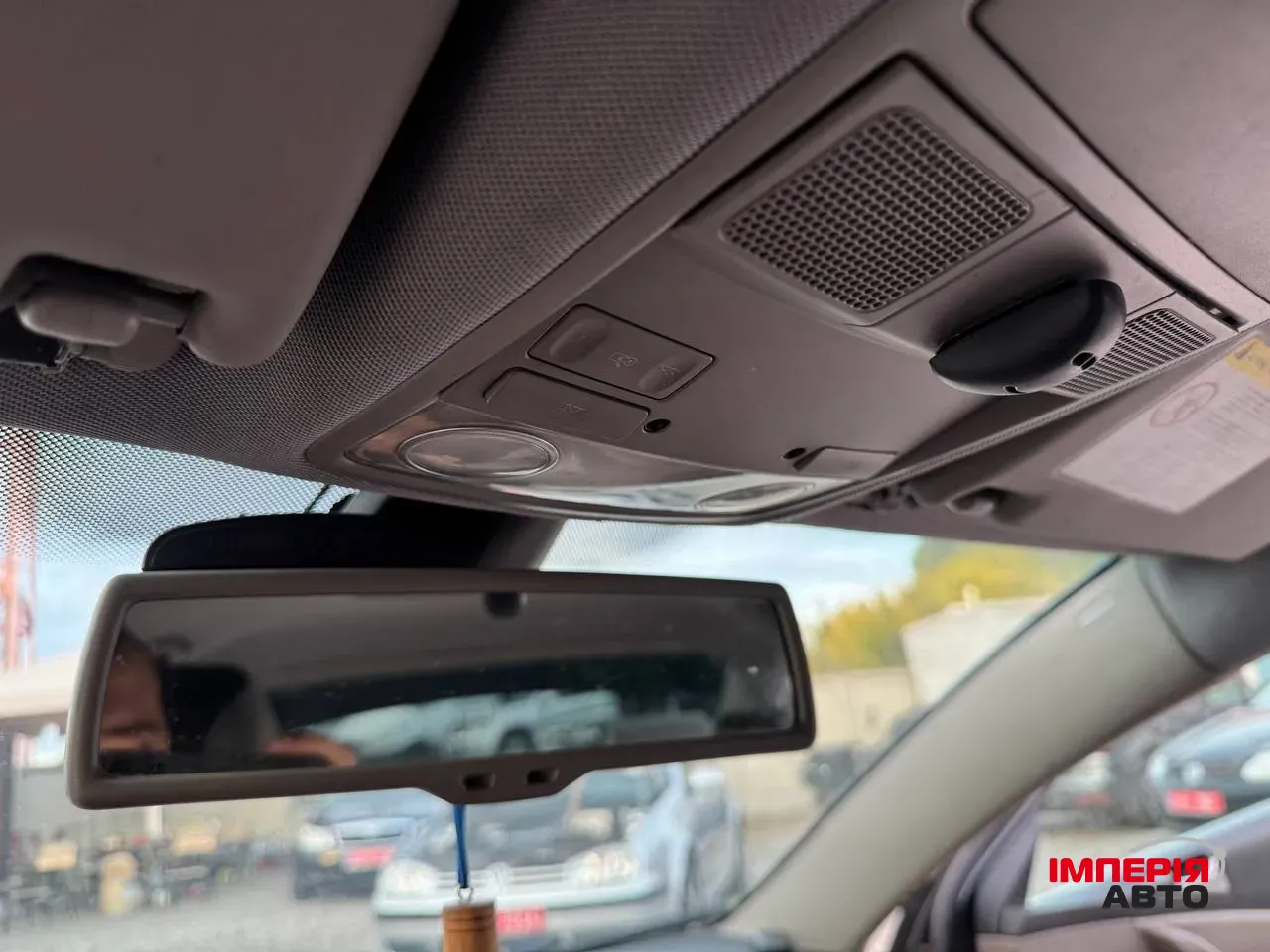 Volkswagen Passat - фото 3