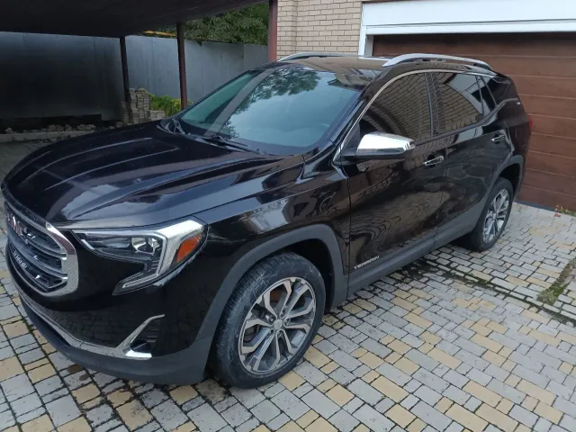 GMC Terrain - фото 2