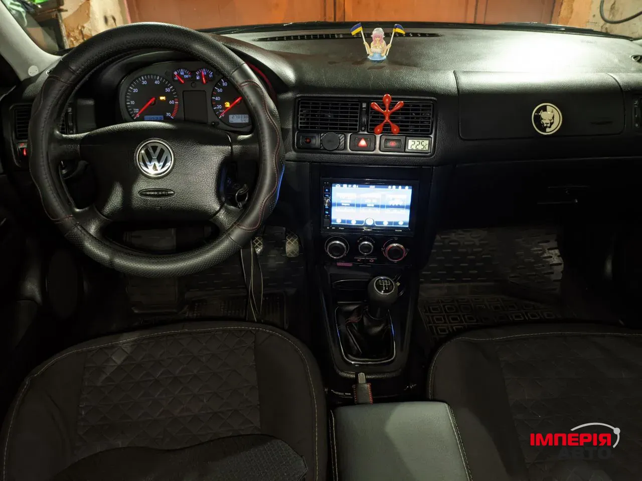 Volkswagen Golf - фото 10